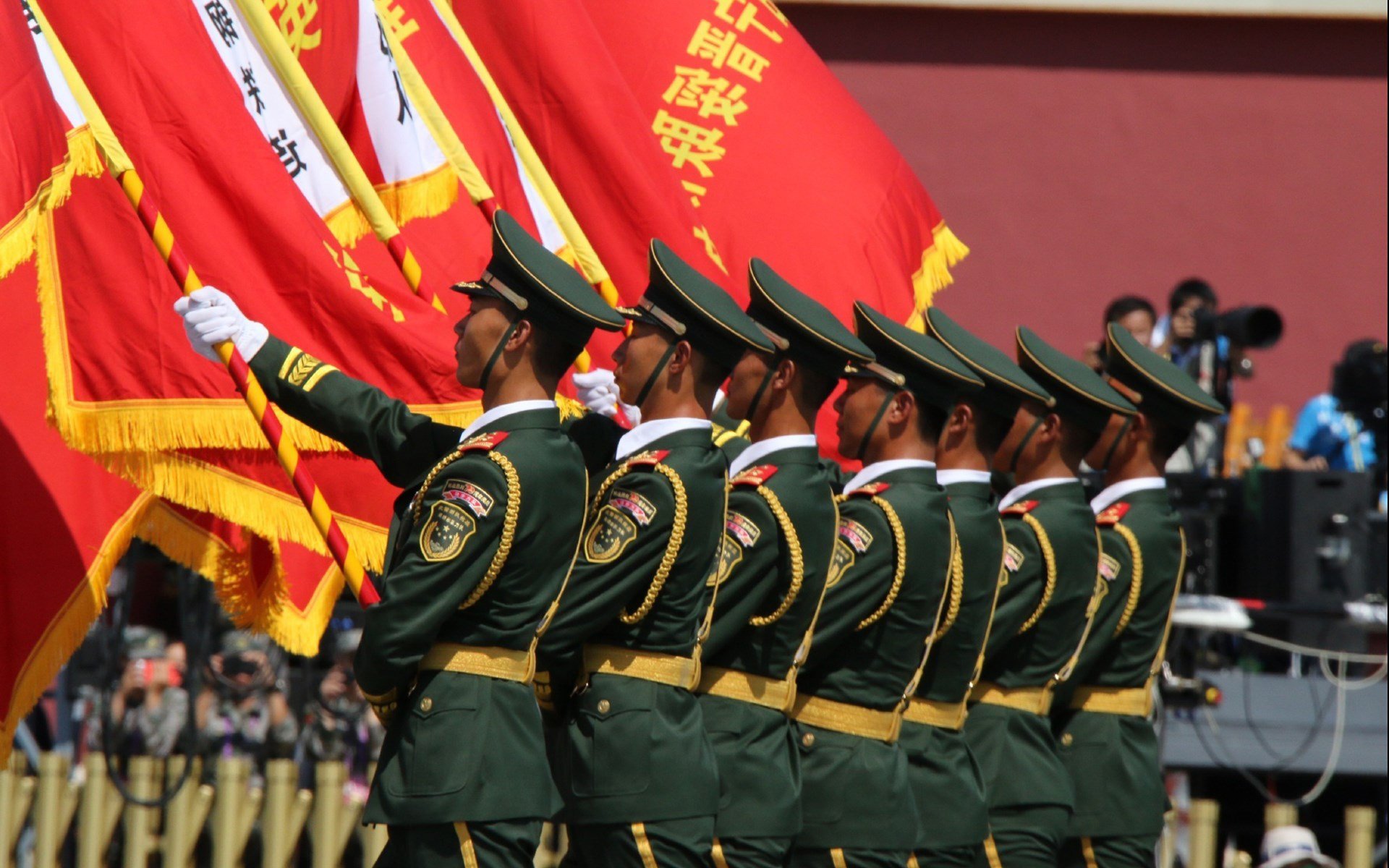 节奏为王，当拉文式掌控主宰快船与国王的战场