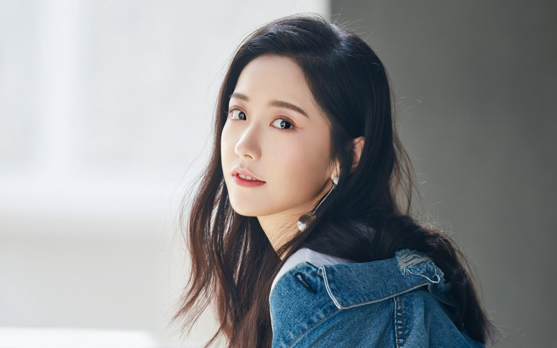 逆转基因，从格拉斯哥寒夜到北伦敦烈焰，富安健洋的双线接管